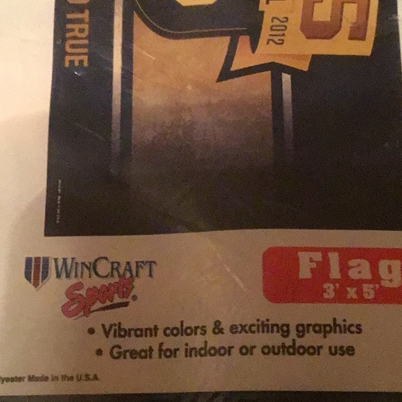 NOTRE DAME 3’X5’ 125 YEARS FOOTBALL FLAG NEW - Picture 8 of 8